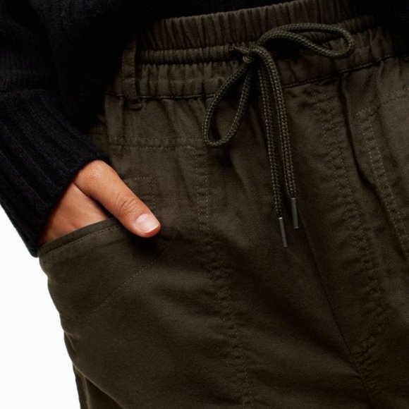 Aritizia Community Deering Pants - Picture 2 of 5